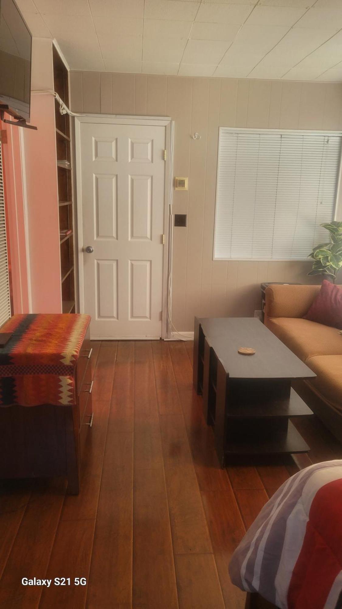 Woodland Hills Best Priced Room 로스앤젤레스 외부 사진